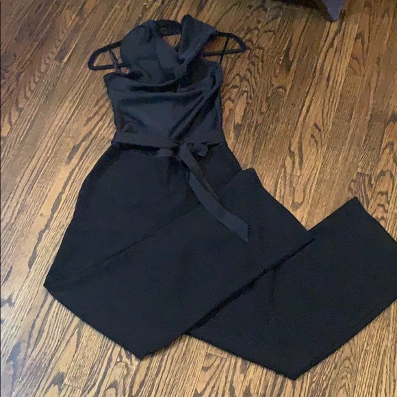 RW&CO Tailored Jumpsuit - Picture 2 of 3